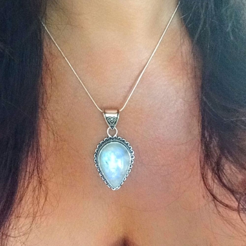 Rainbow Moonstone Necklace 925